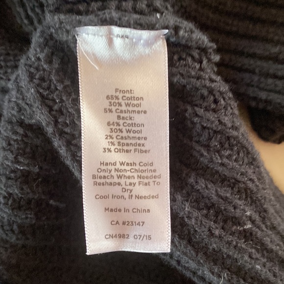 Women’s Talbots black cowl neck cable knit sweater size ps but fit is medium - Picture 4 of 4